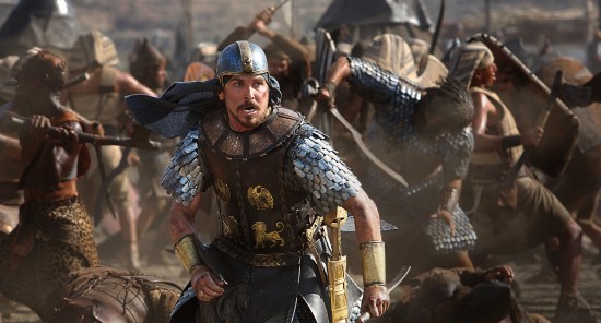 exodus_01-plague-battles-and-big-waves-in-first-exodus-gods-and-kings-trailer